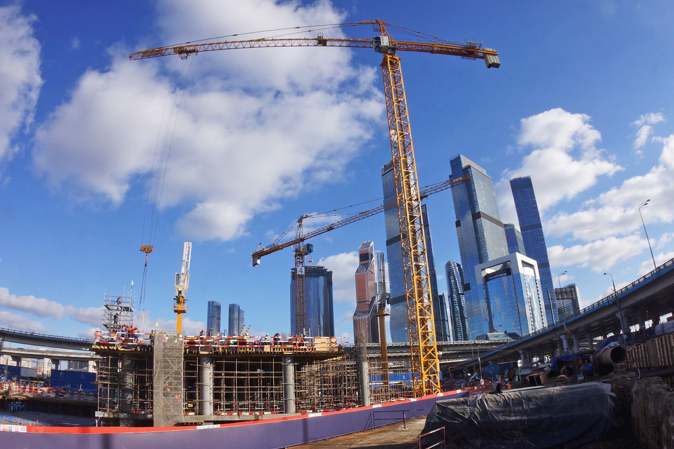 Quality Commercial Construction Services by Zyfexo